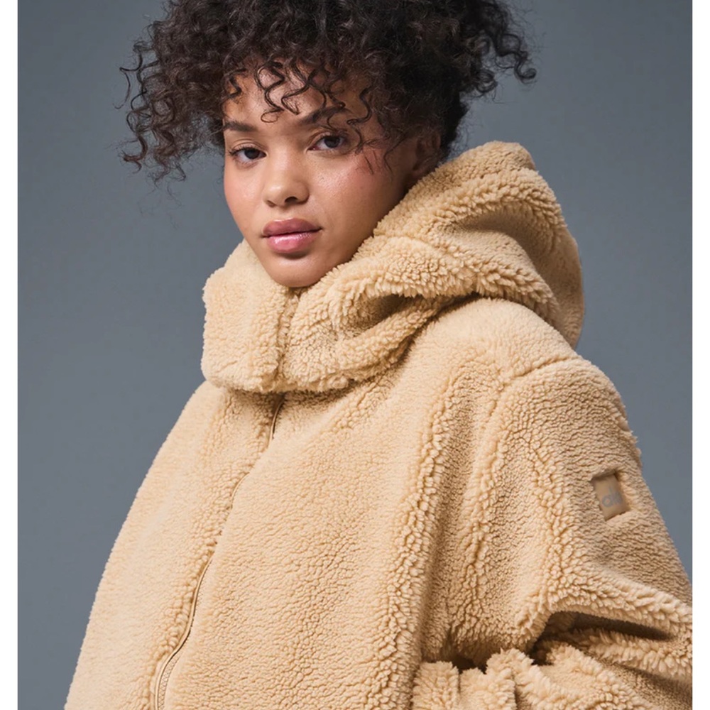 ALO Yoga Tan Teddy Jacket